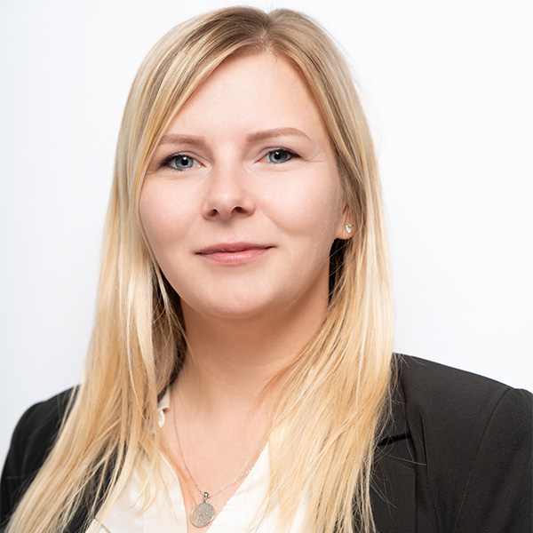 Anika Pomykaj Anika Pomykaj